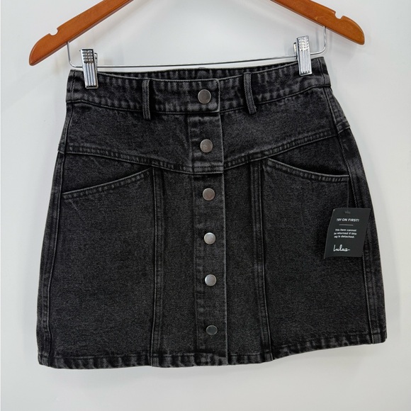 Lulus Black Denim Button Front Mini Skirt High Waist Size Small - Picture 5 of 14